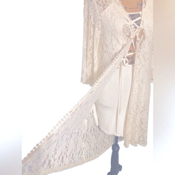 Not To Shabby NWT! Vanilla Lace Duster/Cardigan🌺 - Picture 8 of 12
